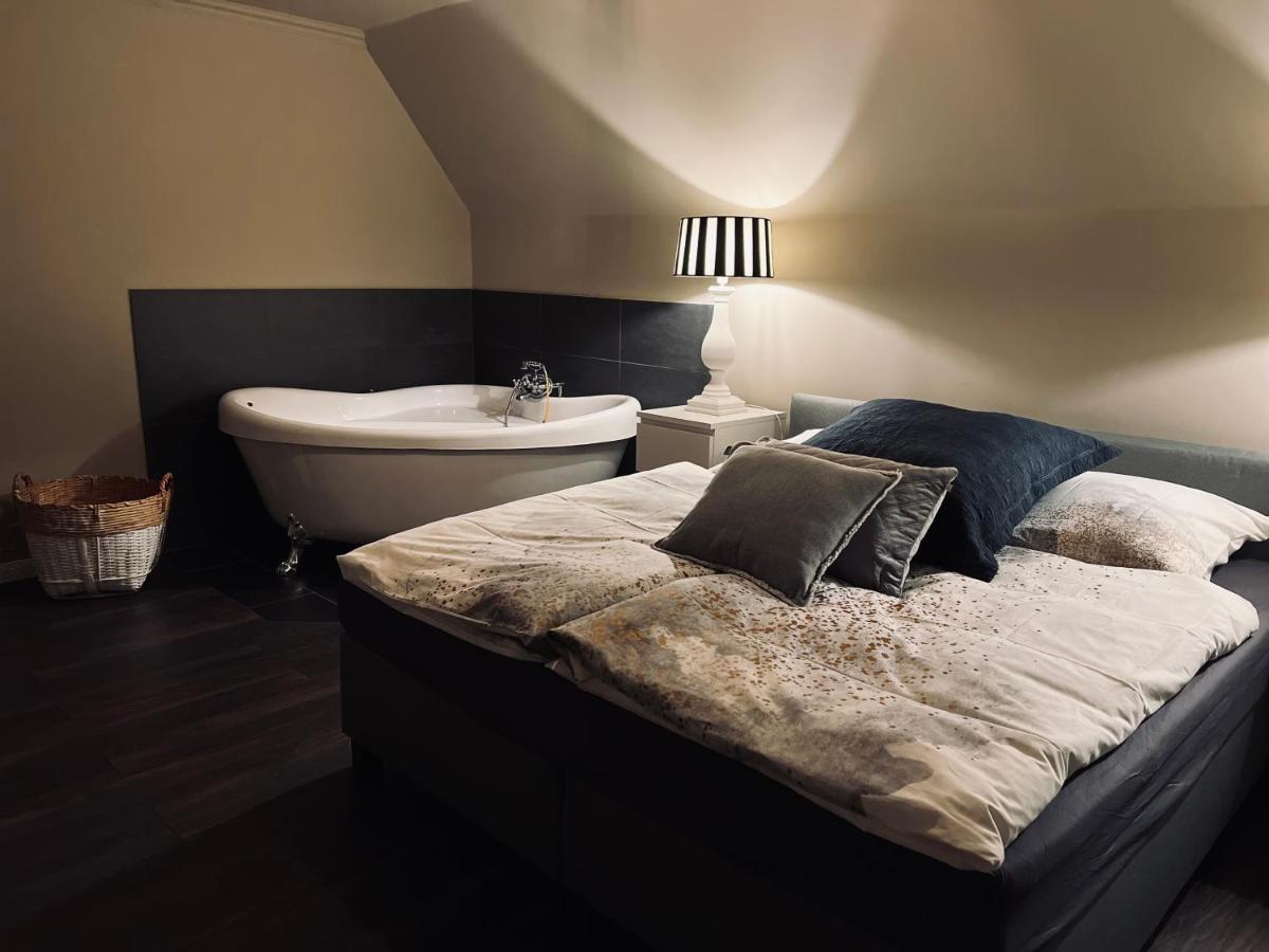 Bed and Breakfast Ring Residenz In Adenau Direkt Am Nuerburgring Exterior foto